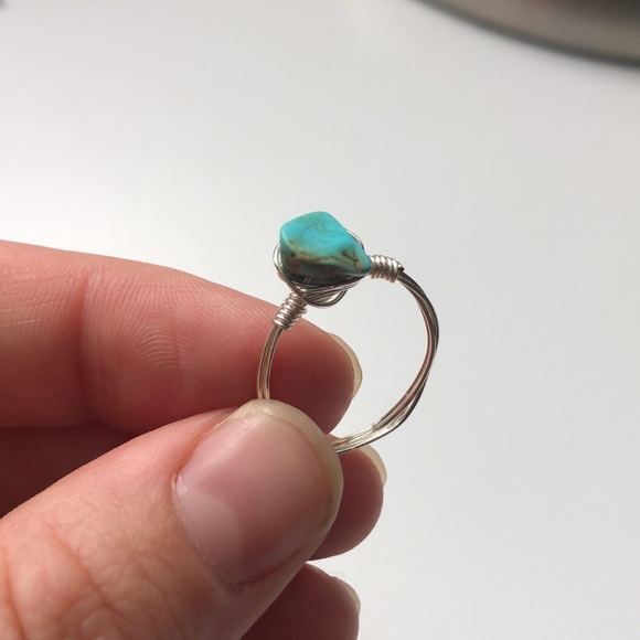 Gemstone ring - Picture 3 of 3